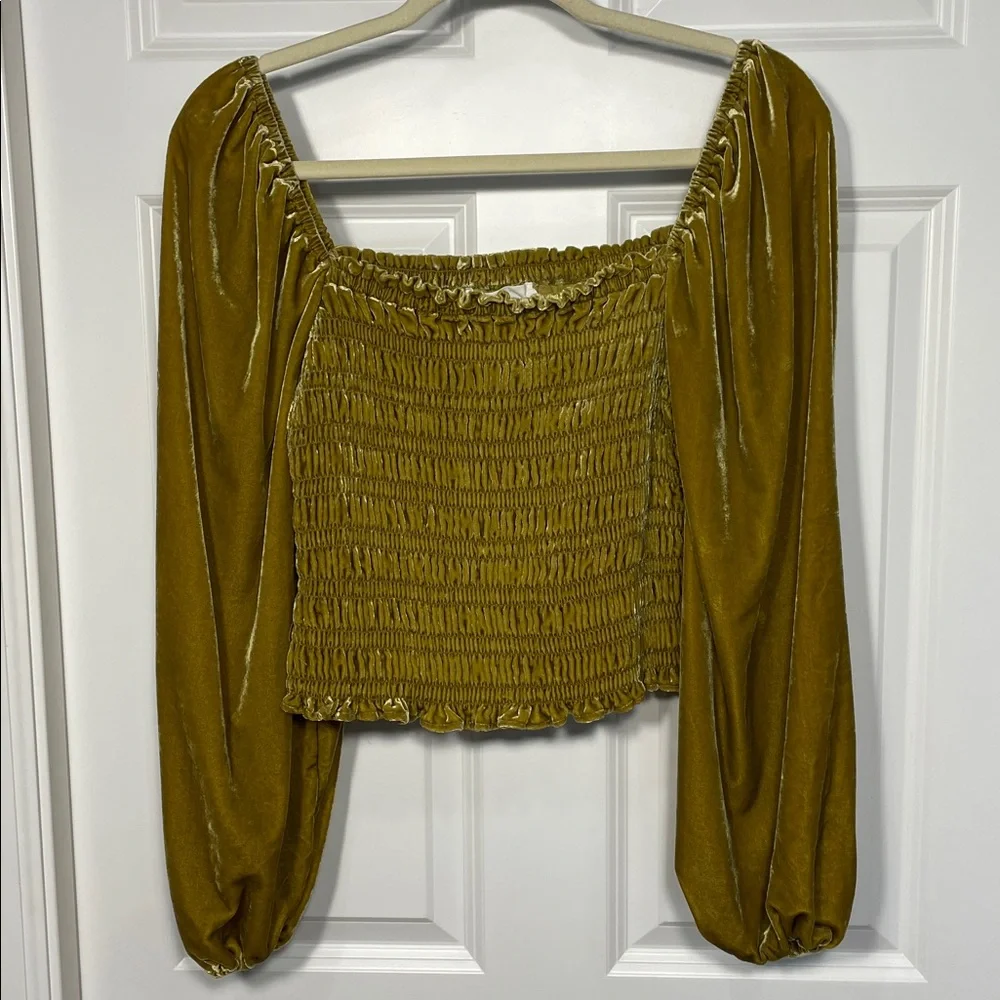 Anthropologie Puff Sleeve Velvet Blouse Medium Smocked Bodice Square Neck Gold - Picture 3 of 14